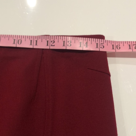 ANN TAYLOR Burgundy Pencil Skirt - Picture 4 of 6